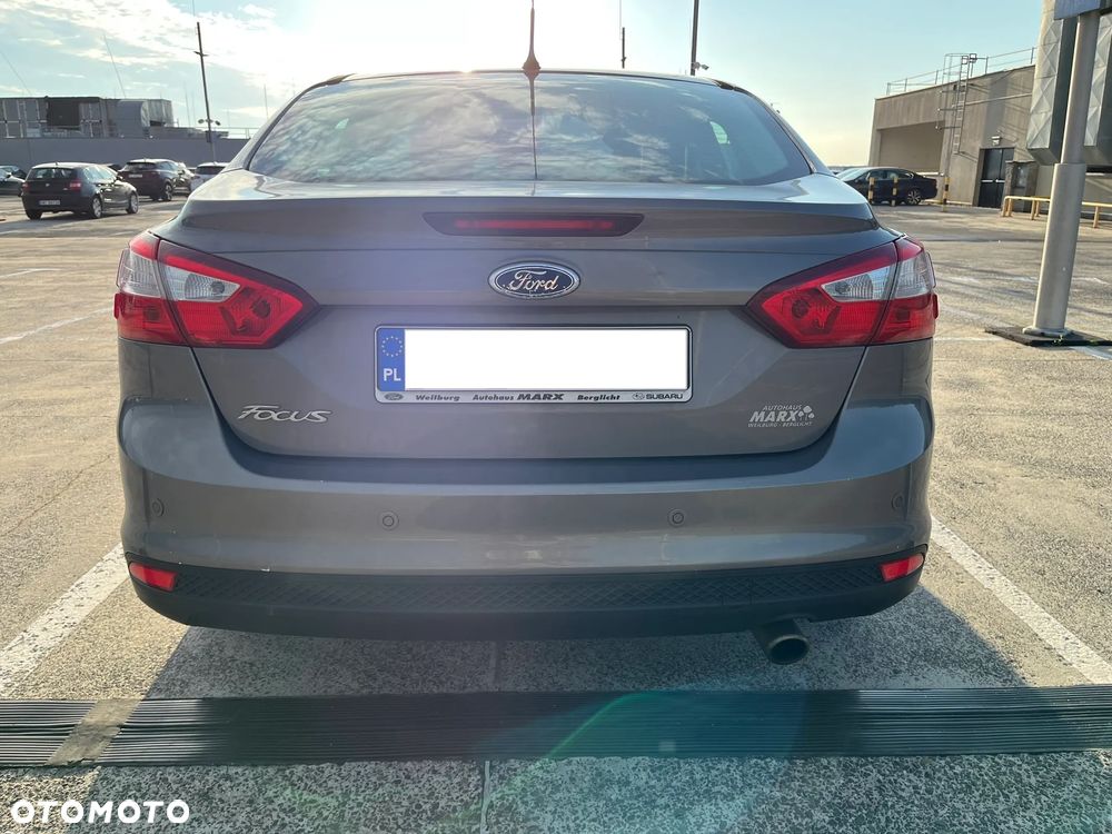 Ford Focus 1.6 EcoBoost Titanium - 4