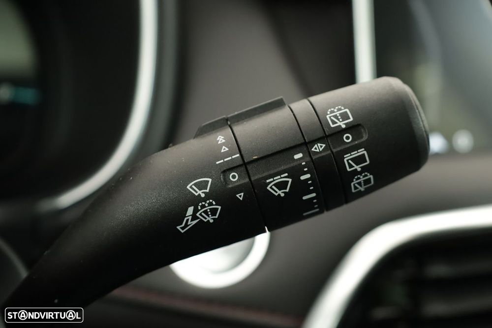 MG EHS 1.5 T-GDI Plug-in Hybrid Luxury - 22