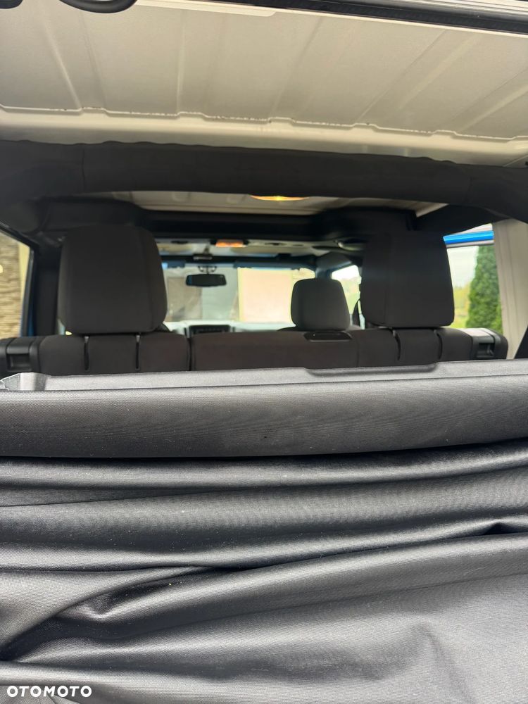Jeep Wrangler - 13