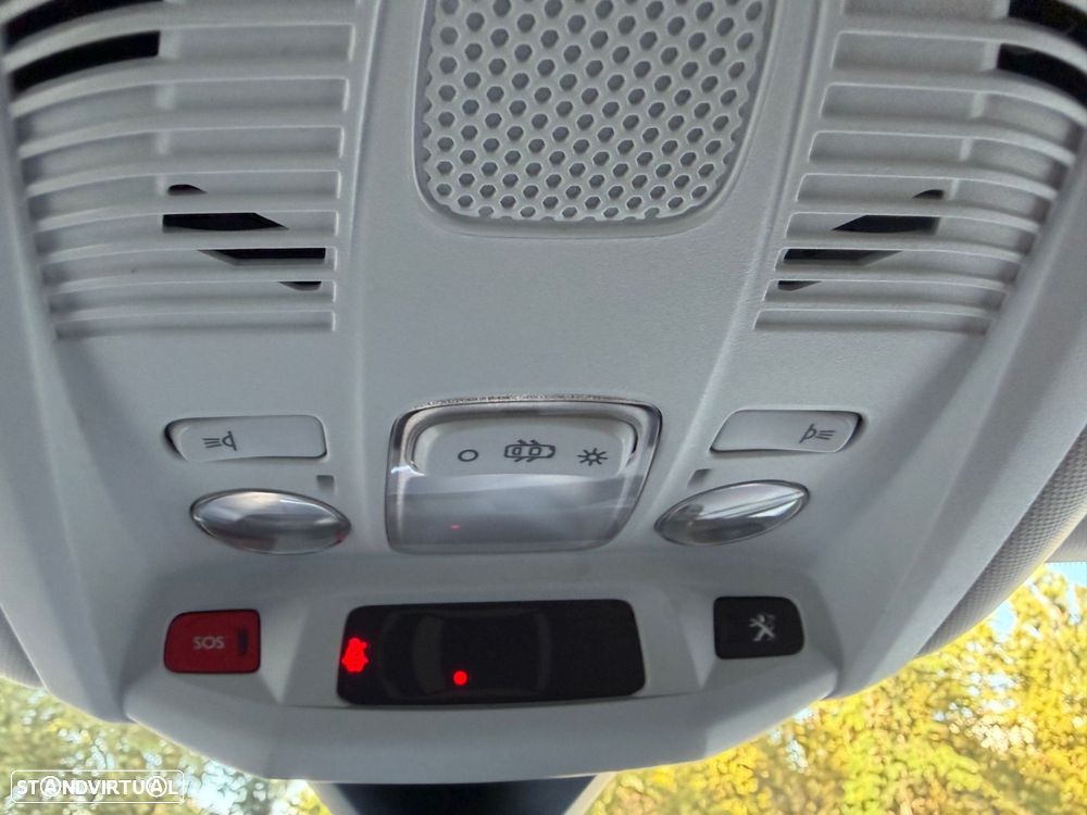 Peugeot 3008 PureTech 130 Stop & Start Allure - 33