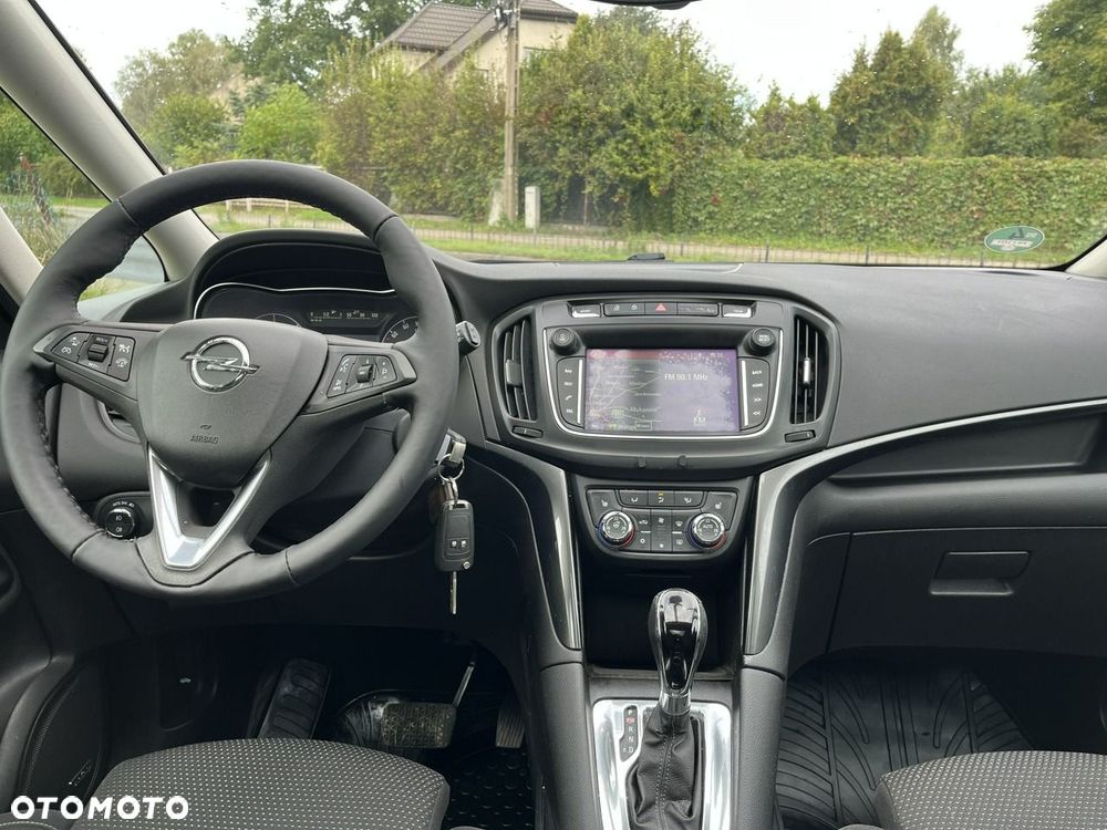 Opel Zafira - 14
