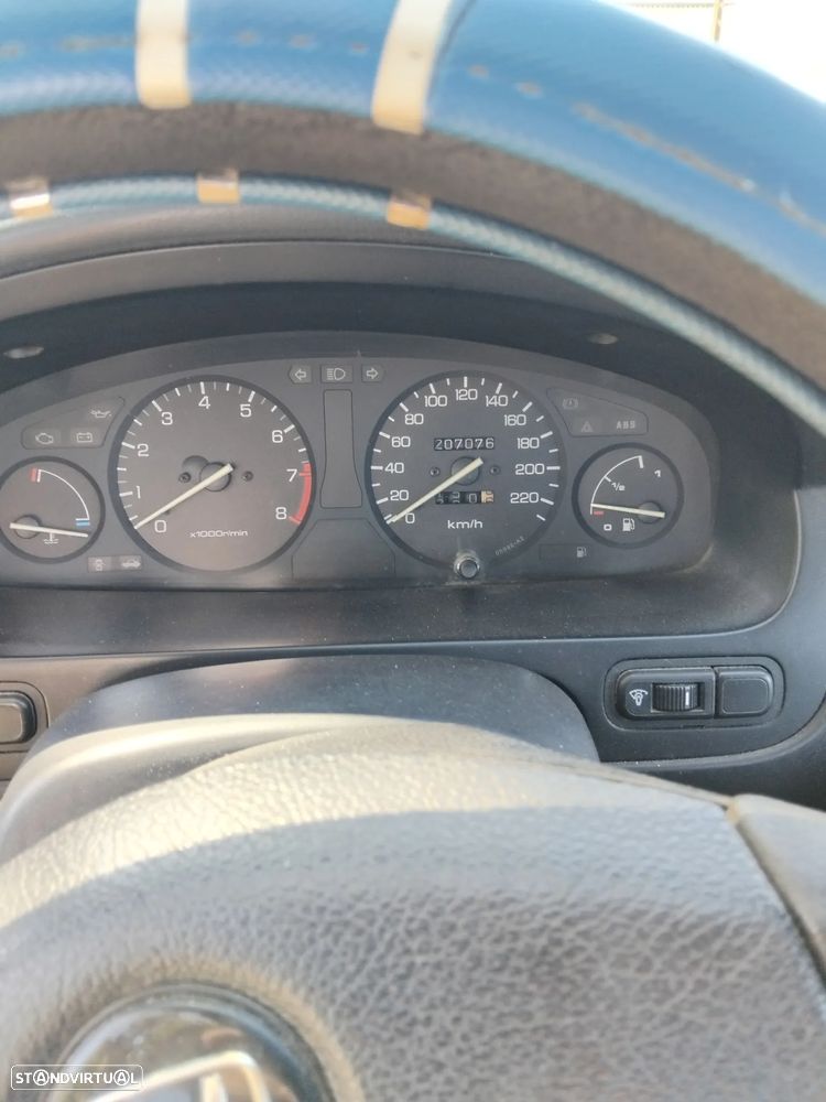 Honda Civic 1.6i LS - 9