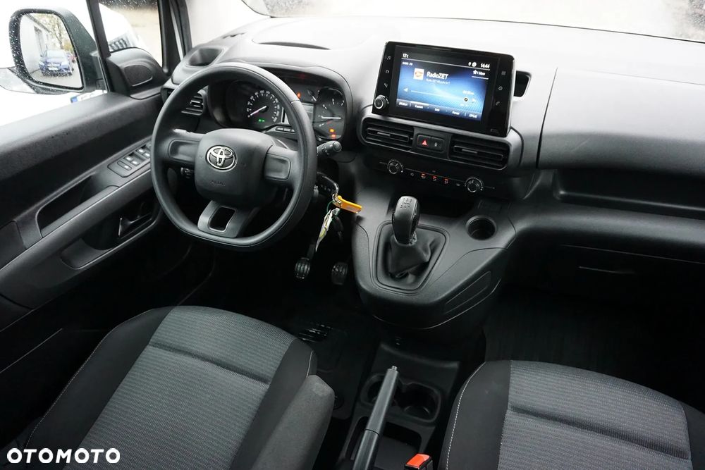 Toyota Proace City Verso 1.5 D-4D Business - 10