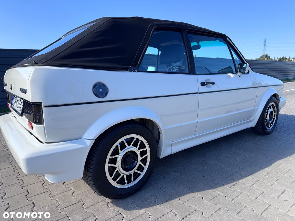 Volkswagen Golf - 17