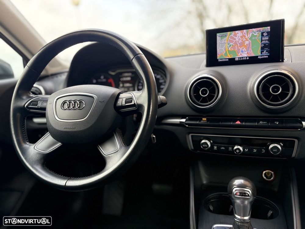 Audi A3 Limousine 1.6 TDI Sport S tronic - 18