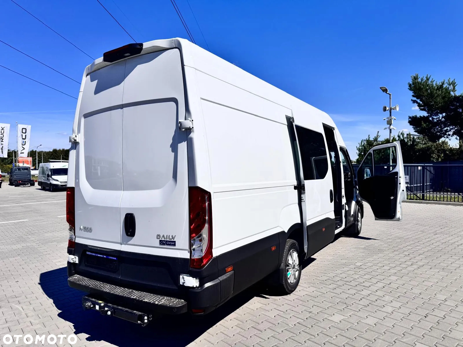 Iveco Daily 35S18HA8V - L4H3 - 7 osobowy - Bogate wyposażenie! - 2