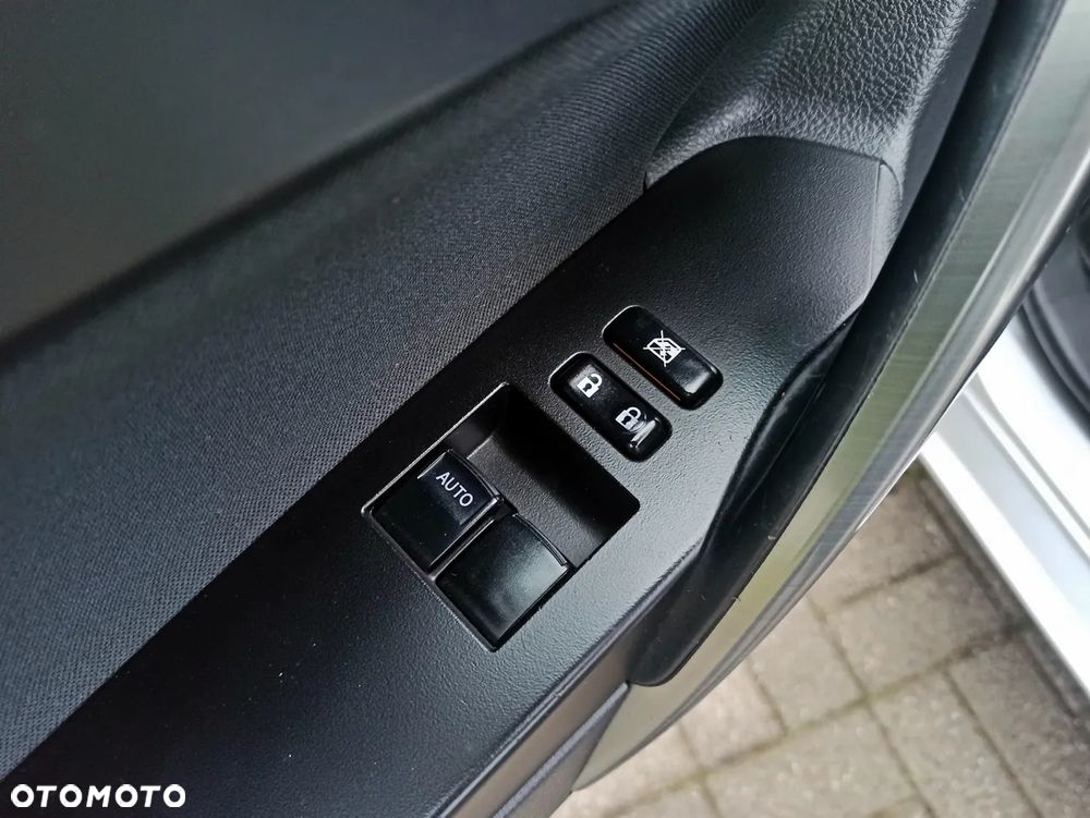Toyota Auris 1.4 D-4D Business Edition - 39