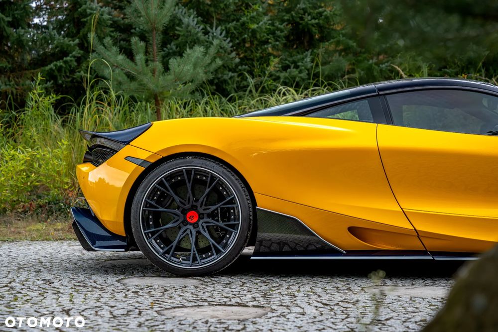 McLaren 720S Coupe Luxury - 9