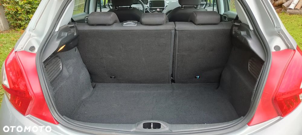Peugeot 208 1.2 PureTech Active - 24