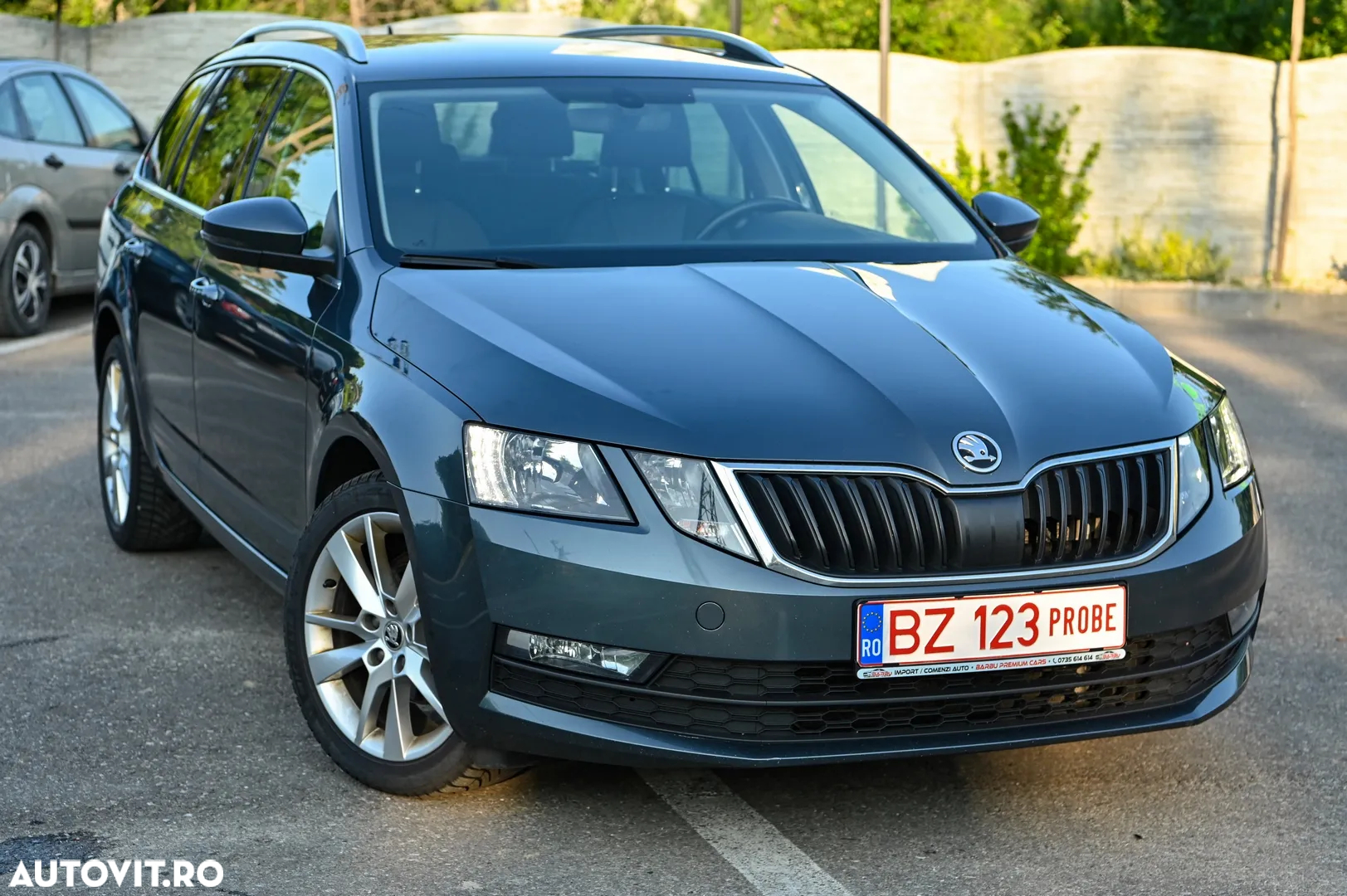 Skoda Octavia Combi Diesel 1.6 TDI DSG Style - 24