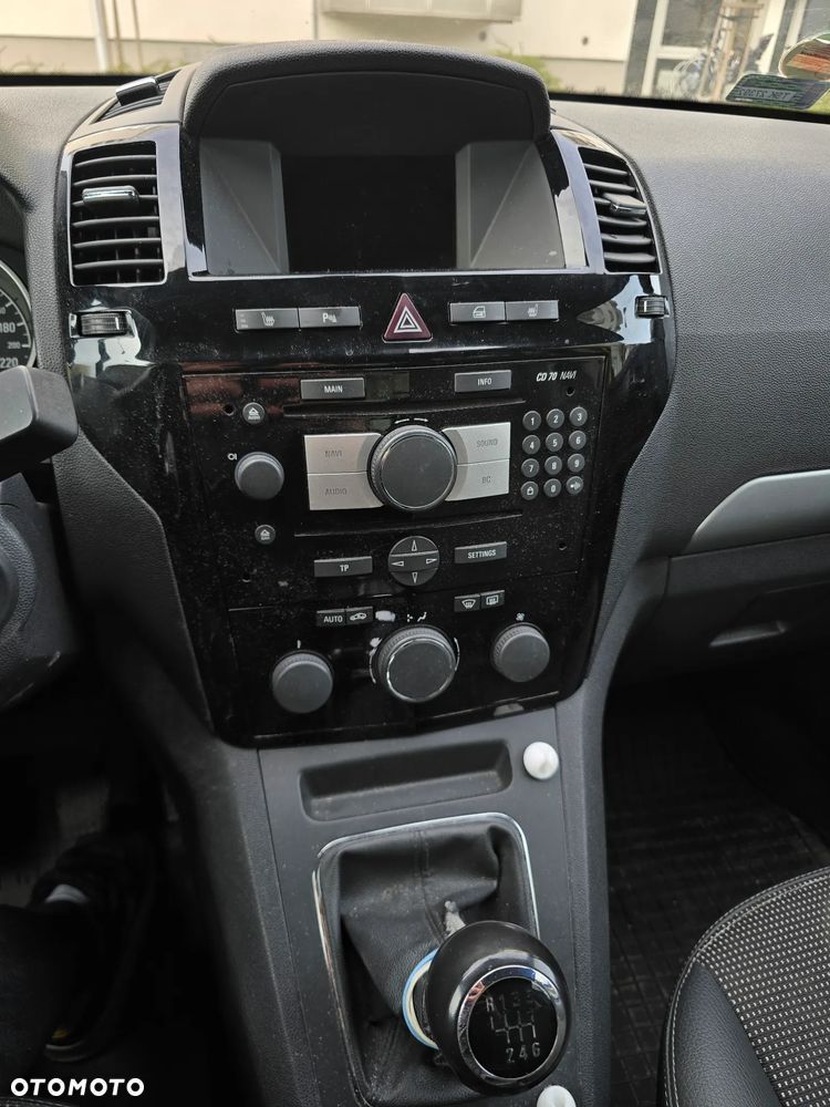 Opel Zafira 1.9 CDTI Cosmo - 19
