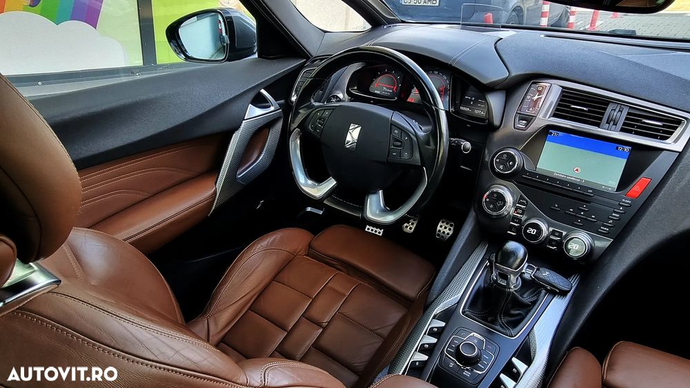 Citroën DS5 THP 200 SportChic - 2