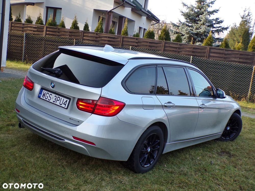 BMW Seria 3 318d Blue Performance Modern Line - 12