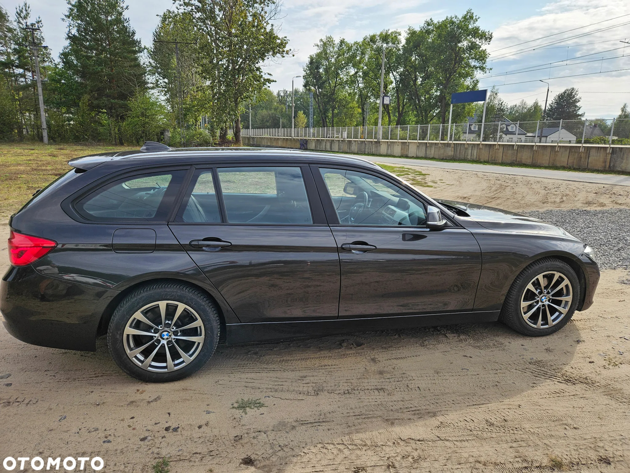 BMW Seria 3 330d xDrive - 7