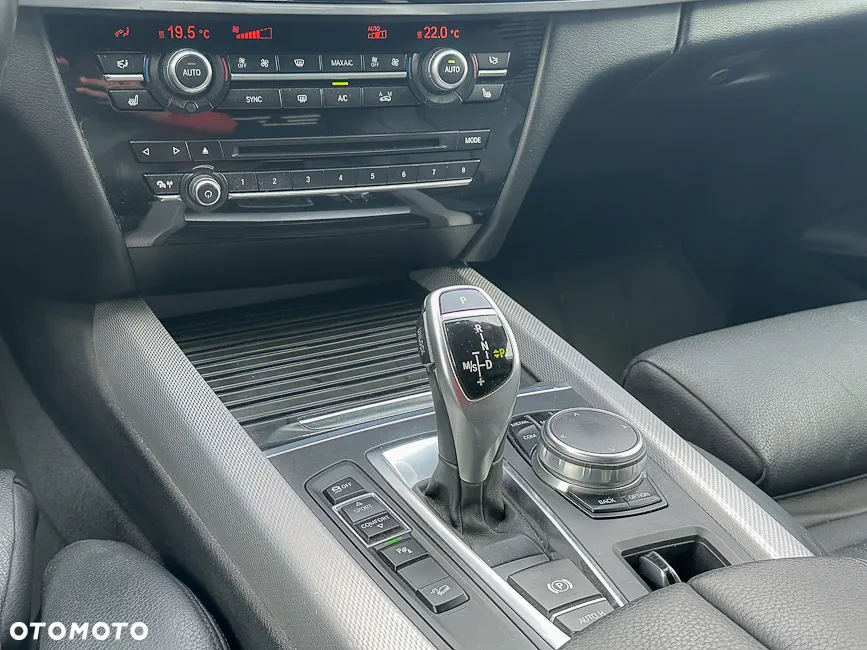 BMW X5 xDrive25d - 31
