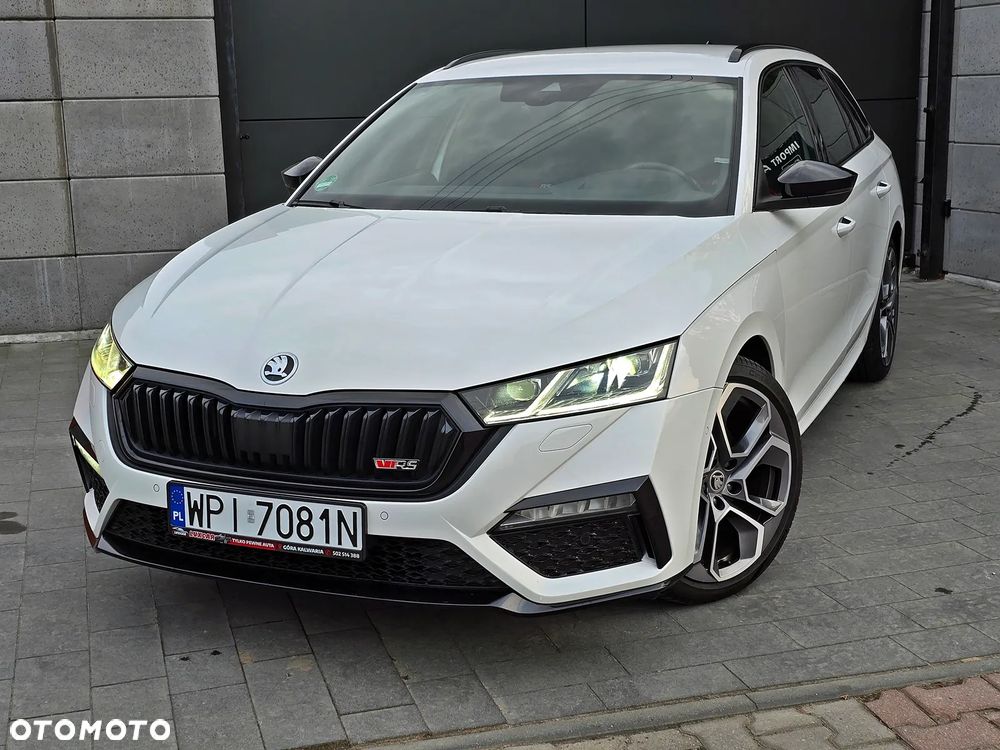Skoda Octavia 2.0 TDI DSG RS - 6