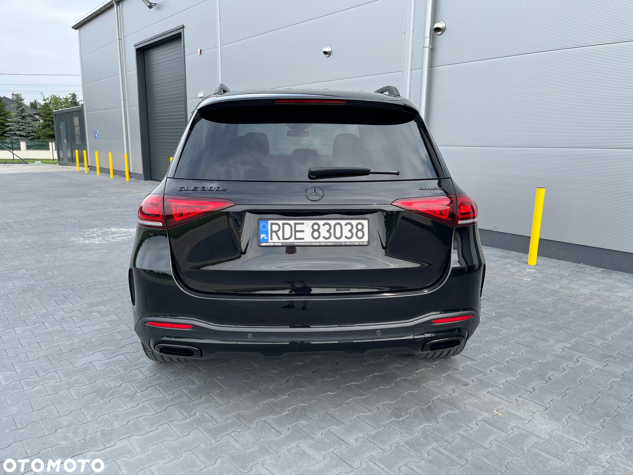 Mercedes-Benz GLE 300 d 4-Matic - 21