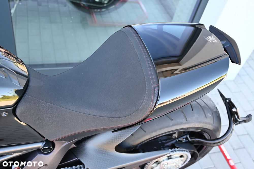 Ducati Diavel - 14