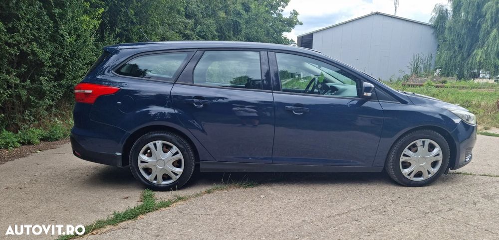 Ford Focus - 6