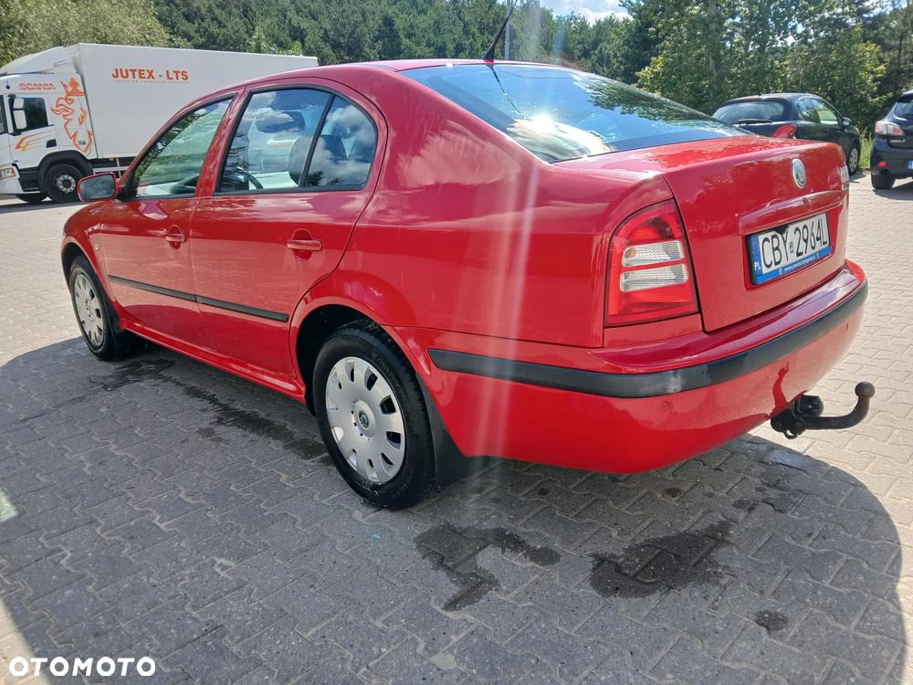 Skoda Octavia 1.6 Elegance - 15