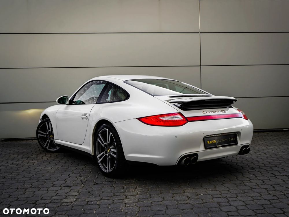 Porsche 911 - 6
