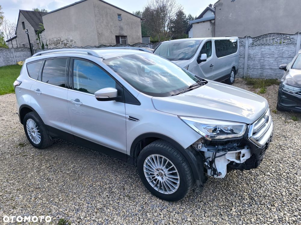 Ford Kuga - 6