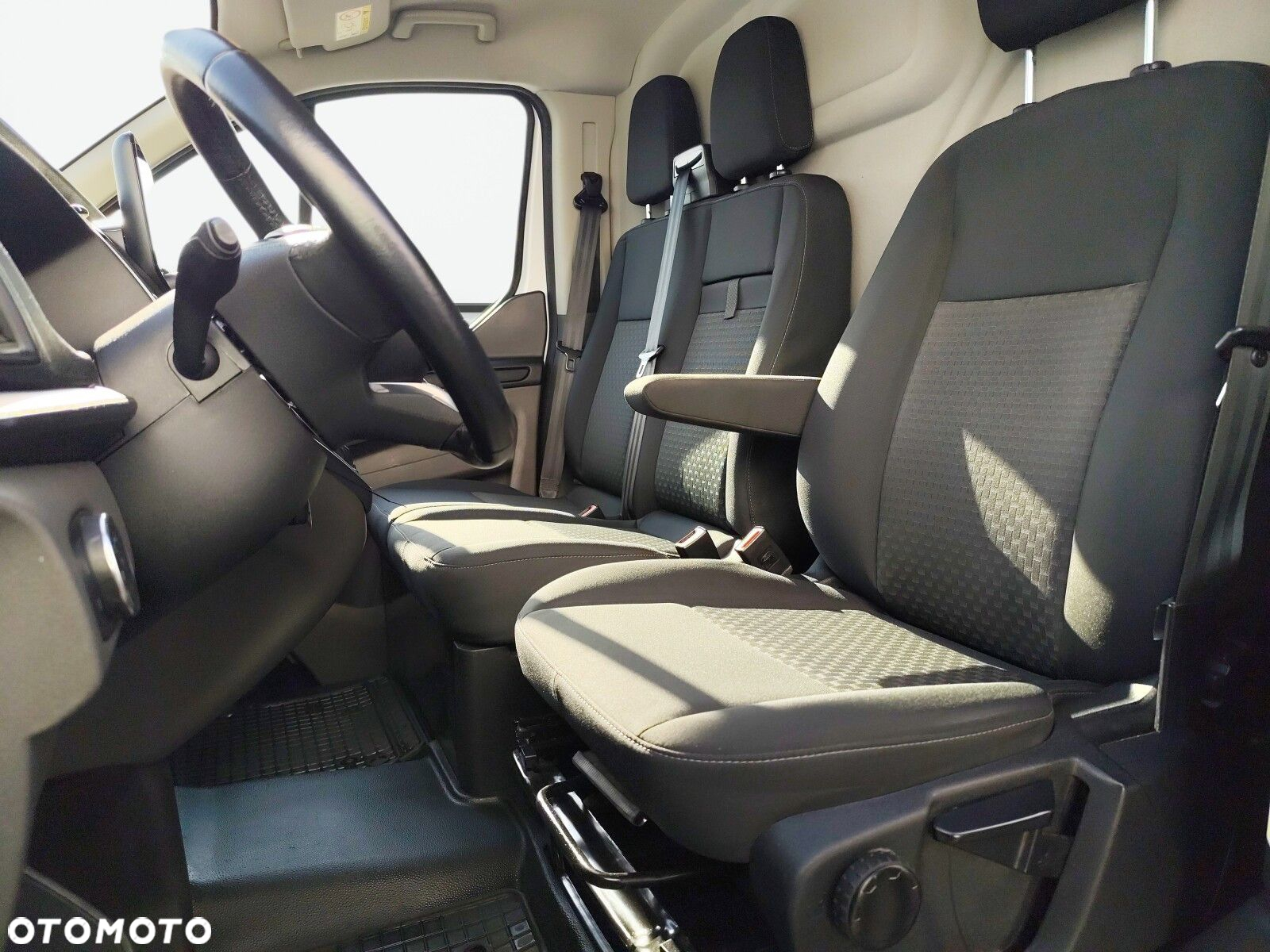 Ford transit-custom - 10