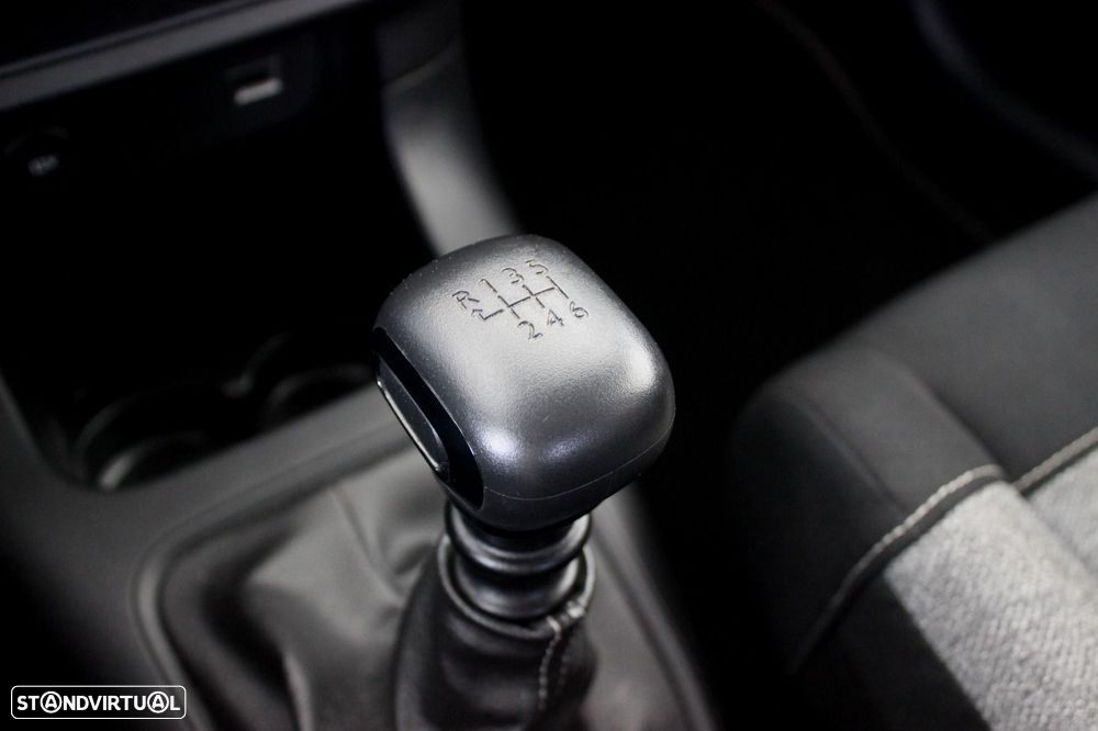 Citroën C3 1.5 BlueHDi C-Series - 30