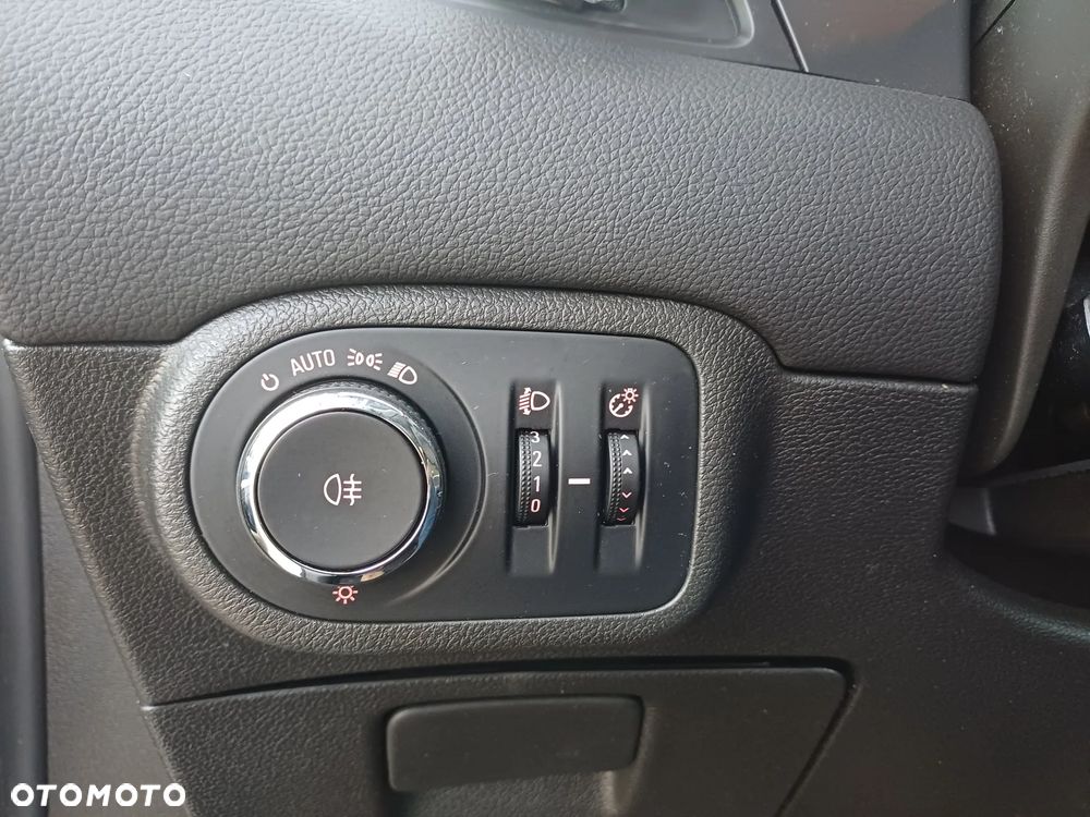 Opel Zafira 2.0 CDTI Enjoy - 20