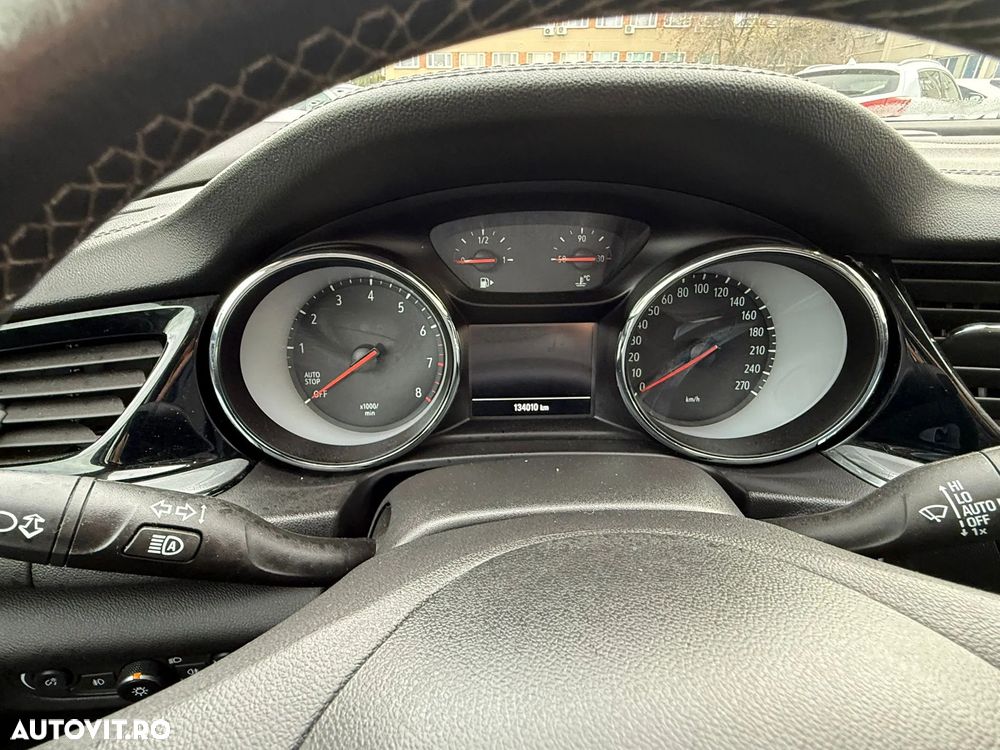 Opel Insignia Grand Sport 1.5 Turbo Start/Stop Aut. Dynamic - 11