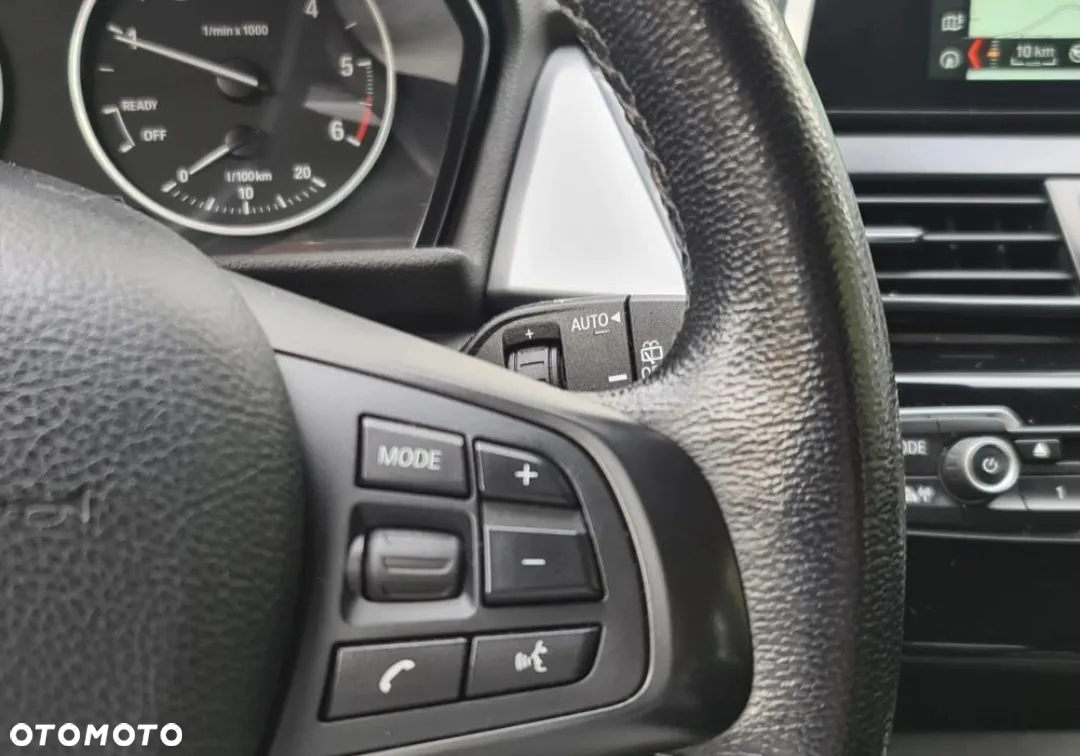 BMW Seria 2 216d Gran Tourer - 26