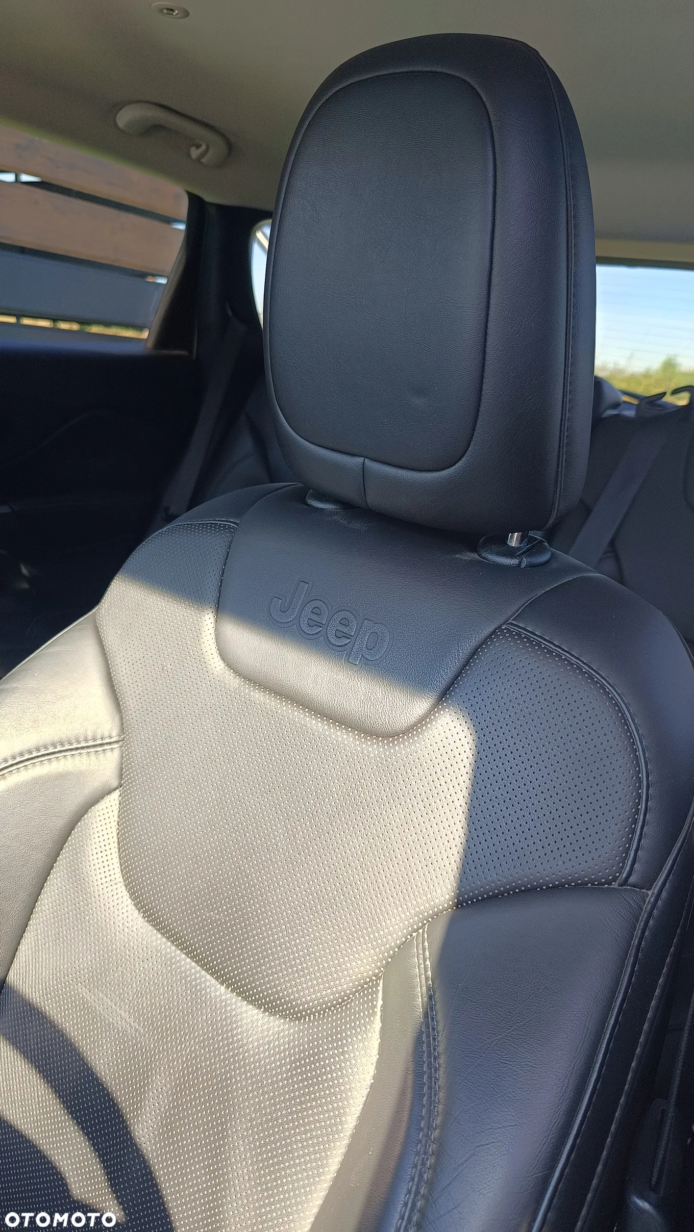 Jeep Cherokee 3.2 V6 Active Drive I Limited - 38