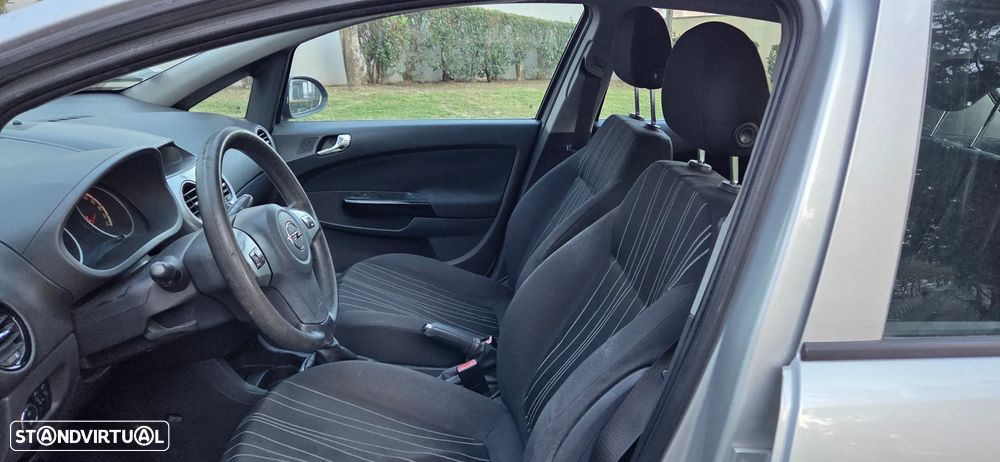 Opel Corsa 1.3 CDTi Enjoy - 8