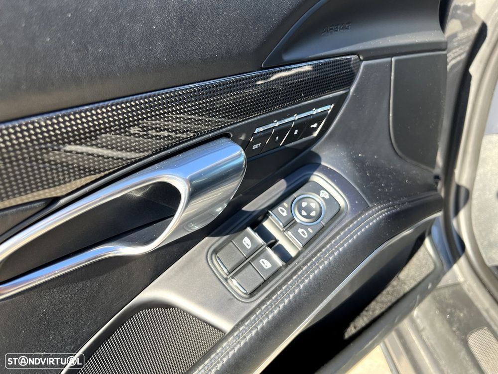 Porsche 911 (991) Turbo S PDK - 22