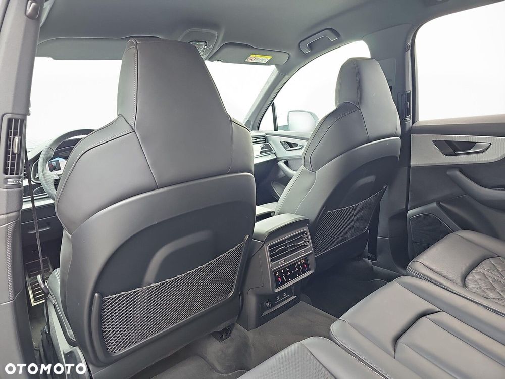 Audi Q7 - 31