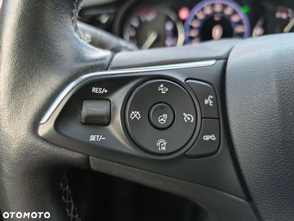 Opel Insignia 1.6 Automatik Innovation - 17