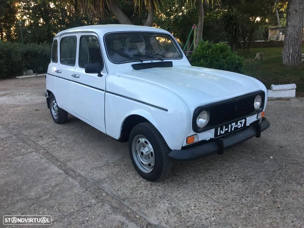 Renault 4 - 1