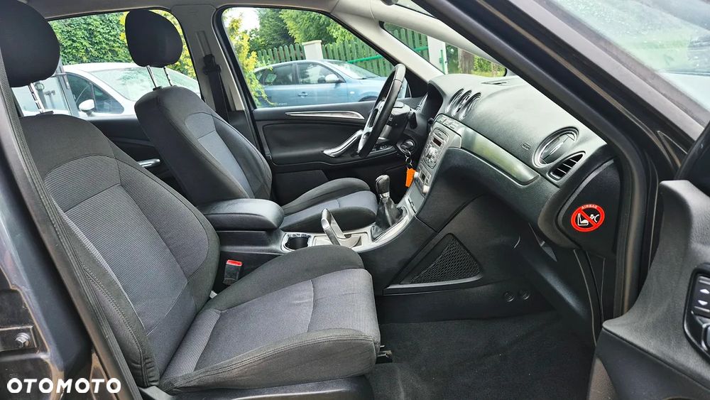 Ford S-Max 2.0 Viva Titanium - 39