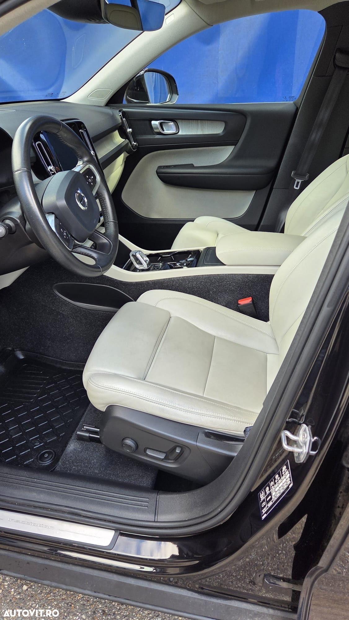 Volvo XC 40 D3 AWD Geartronic Inscription - 3
