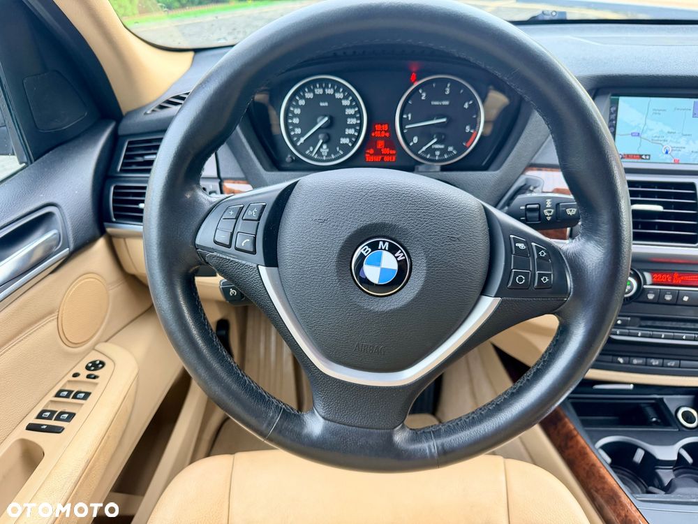 BMW X5 xDrive30d Edition Exclusive - 11