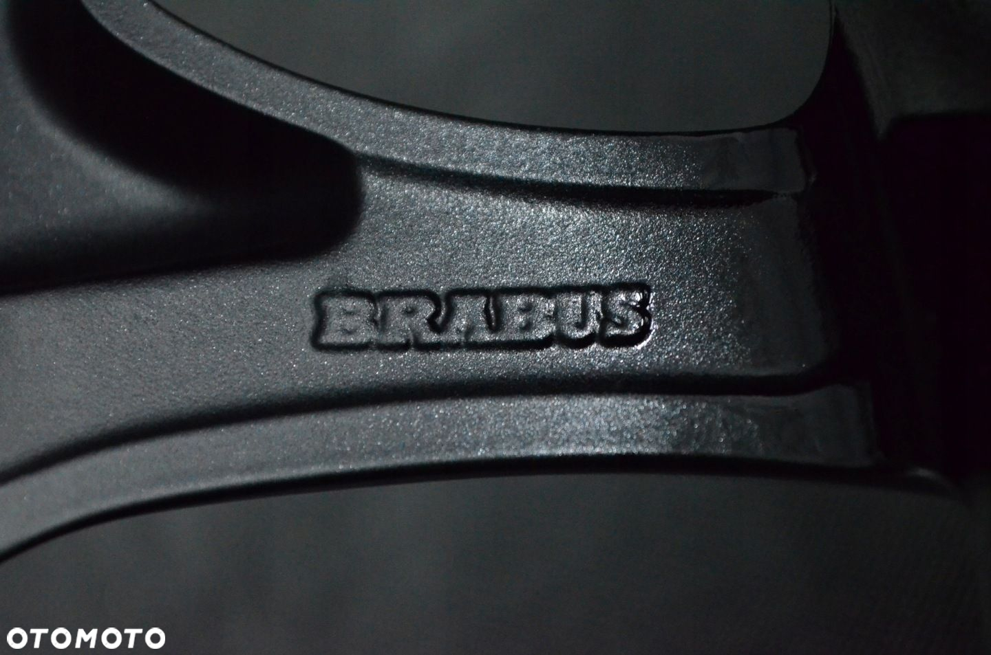 Felgi 5x112 8x17 ET30 Mercedes BRABUS Monoblock V - 7