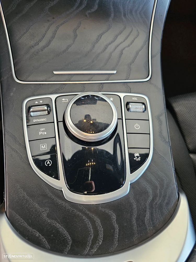 Mercedes-Benz GLC 220 d 4Matic 9G-TRONIC - 30