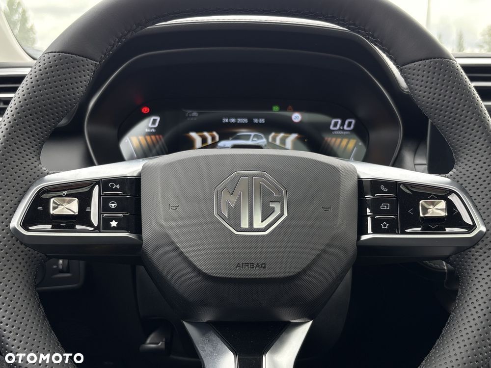 MG ZS 1.5 HEV+ Exclusive - 17