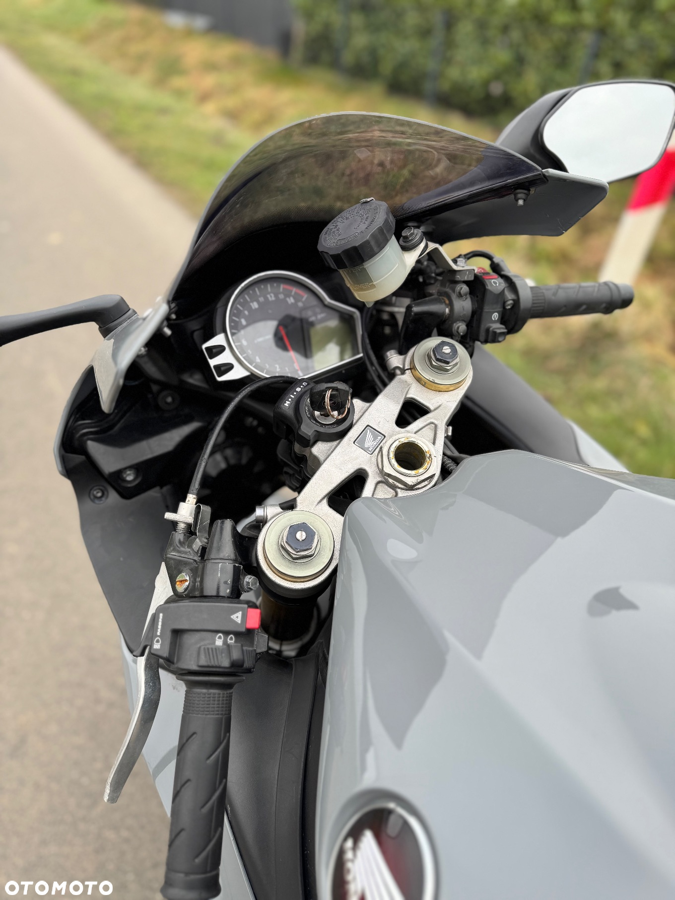 Honda CBR - 7