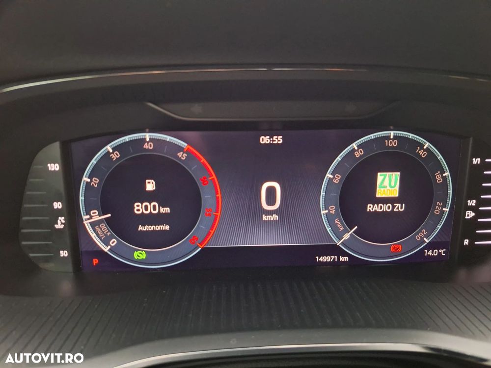 Skoda Octavia 2.0 TDI DSG Ambition - 8