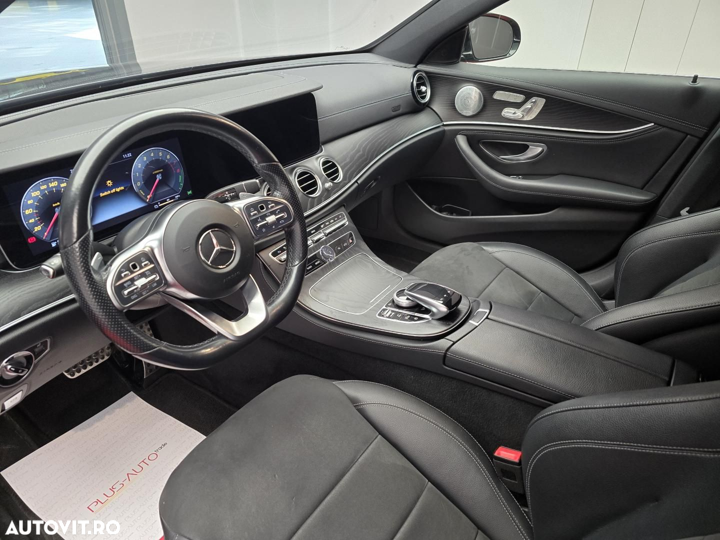 Mercedes-Benz E - 11