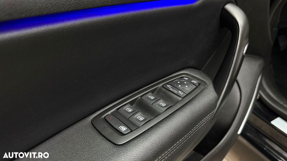 Renault Megane ENERGY dCi 130 BOSE EDITION - 33