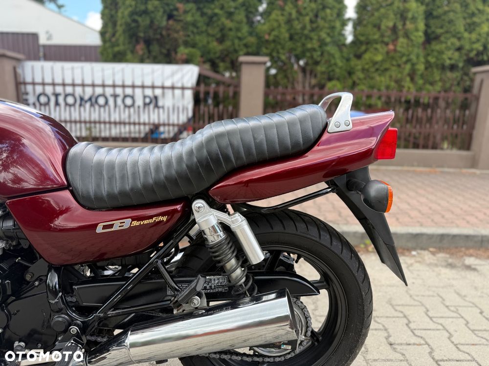 Honda CB - 18