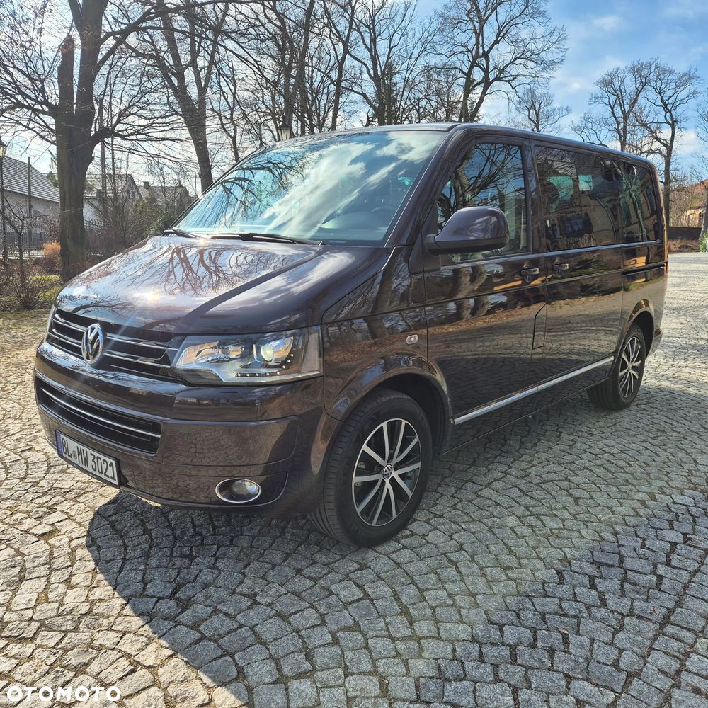 Volkswagen Multivan - 2