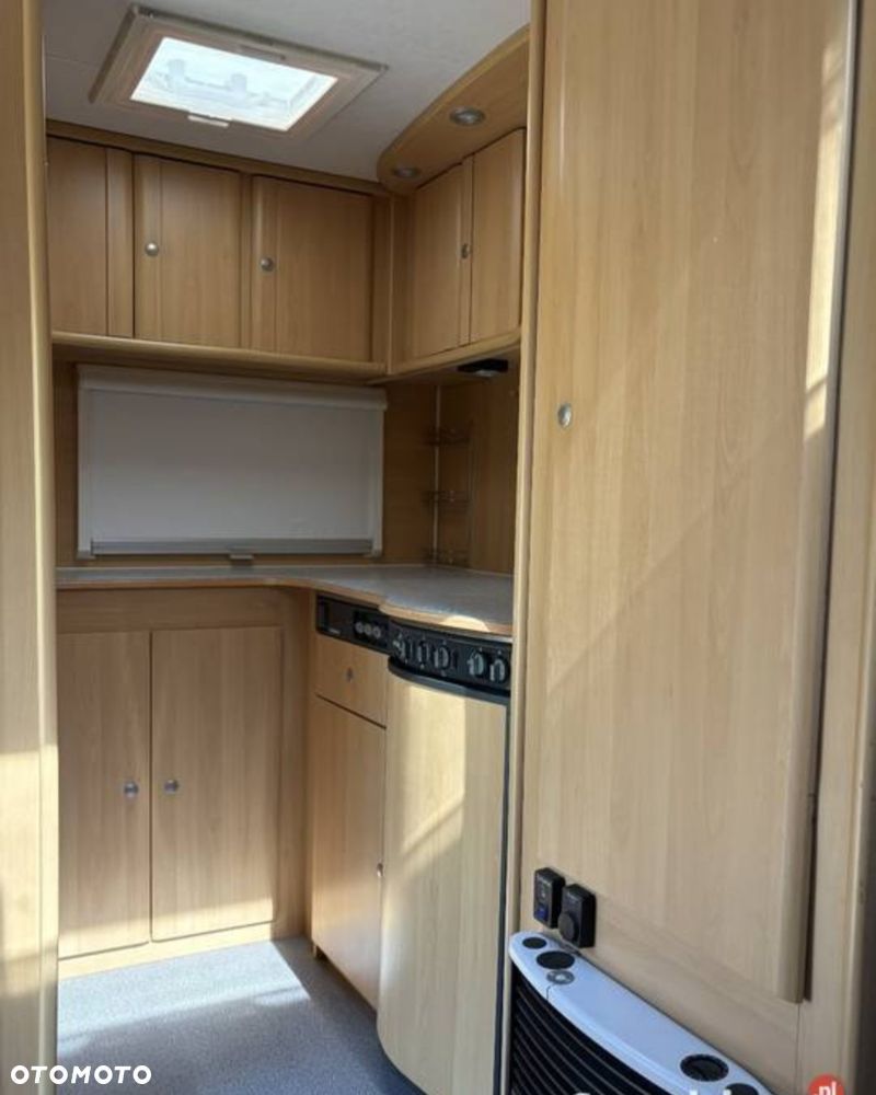 Dethleffs Camper 400 - 9